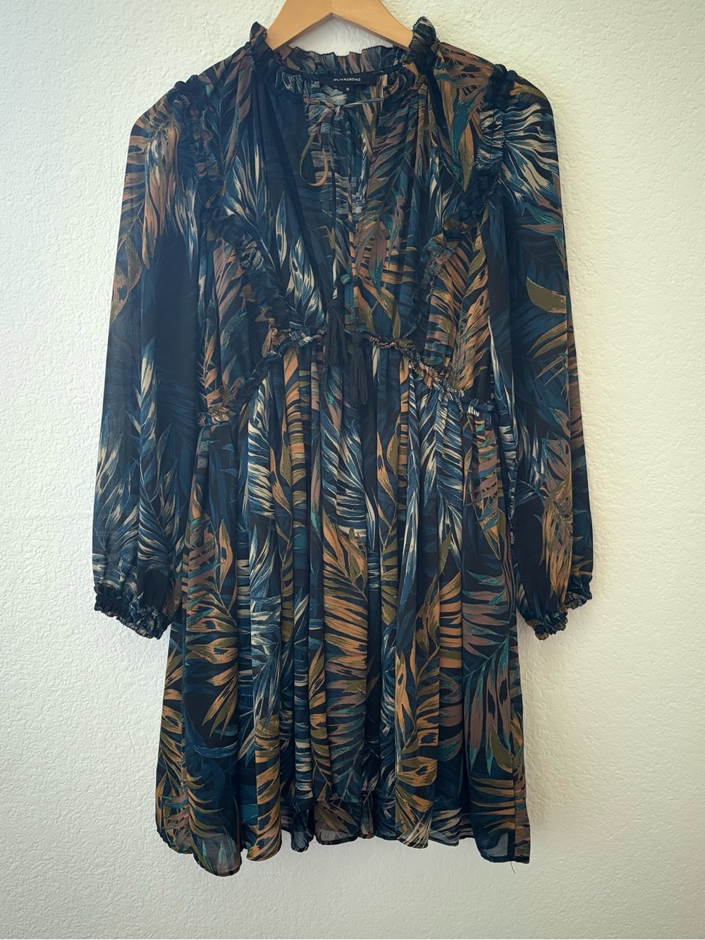 Olivaceous blue tropical pattern long sleeve dress Size Small